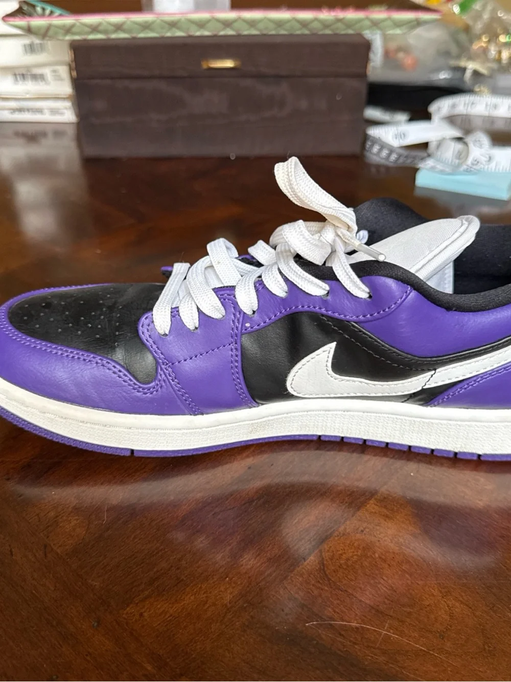 Jordan’s Retro Purple & Black Leather #553558-501 size 8